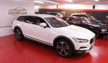 VOLVO V90 Cross Country 2.0 D4 AWD Pro Auto lleno