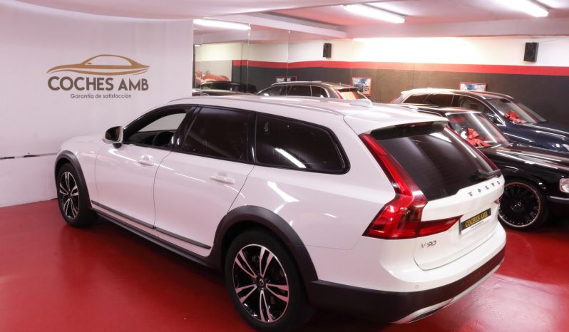 VOLVO V90 Cross Country 2.0 D4 AWD Pro Auto lleno