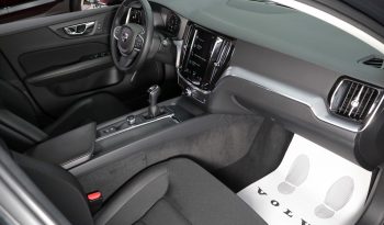 VOLVO V60 2.0 D3 Momentum lleno
