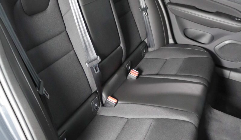 VOLVO V60 2.0 D3 Momentum lleno
