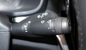 VOLVO V60 2.0 D3 Momentum lleno