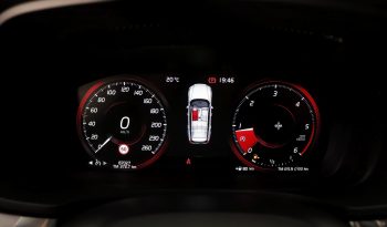 VOLVO V60 2.0 D3 Momentum lleno
