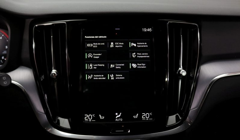 VOLVO V60 2.0 D3 Momentum lleno