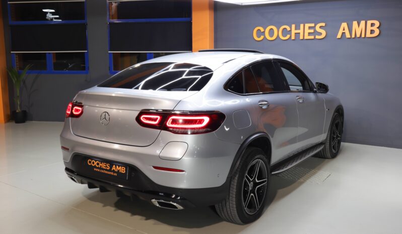 MERCEDES-BENZ GLC Coupé 300e 4MATIC lleno