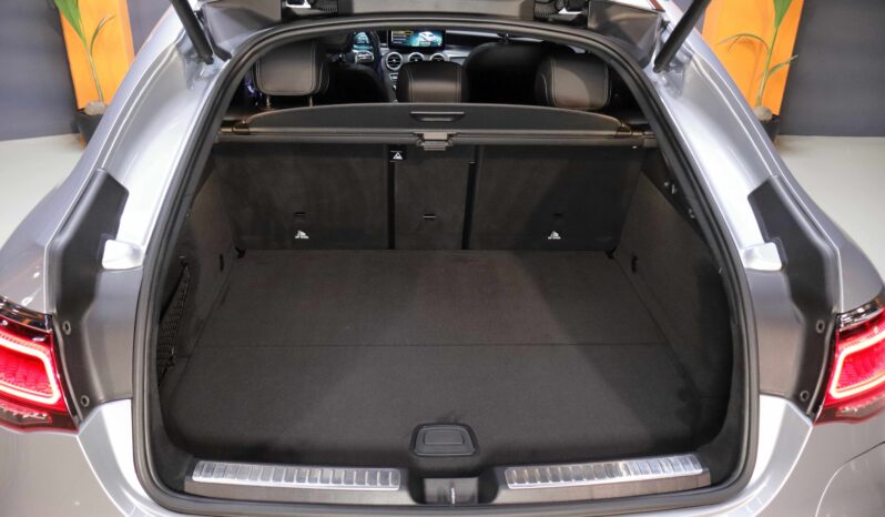 MERCEDES-BENZ GLC Coupé 300e 4MATIC lleno