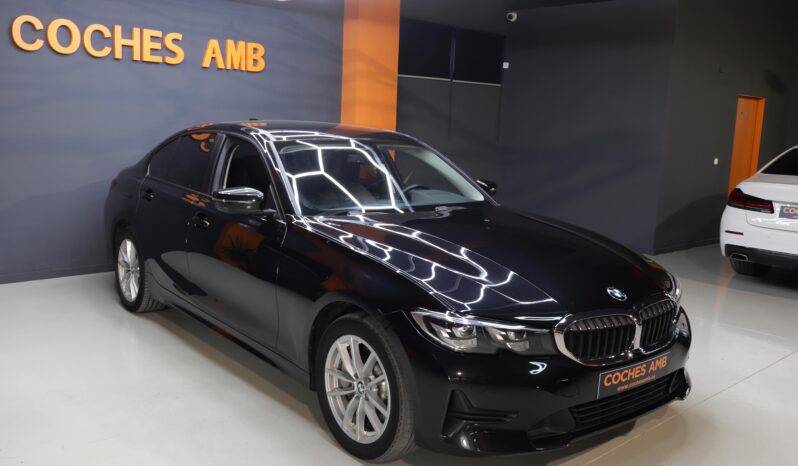 BMW 330e lleno