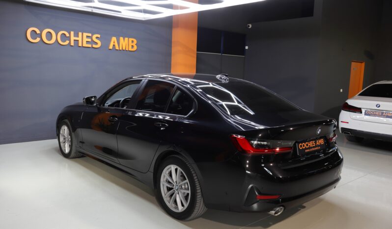 BMW 330e lleno