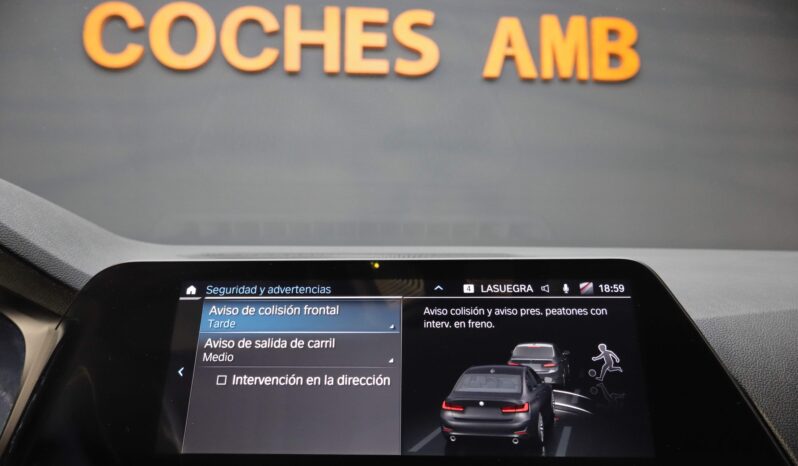 BMW 330e lleno