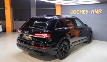 AUDI Q7 S line 60TFSIe quattro lleno