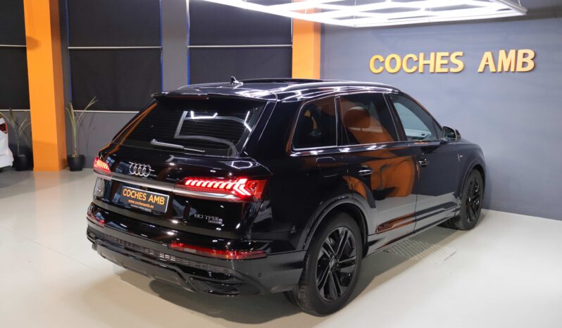 AUDI Q7 S line 60TFSIe quattro lleno