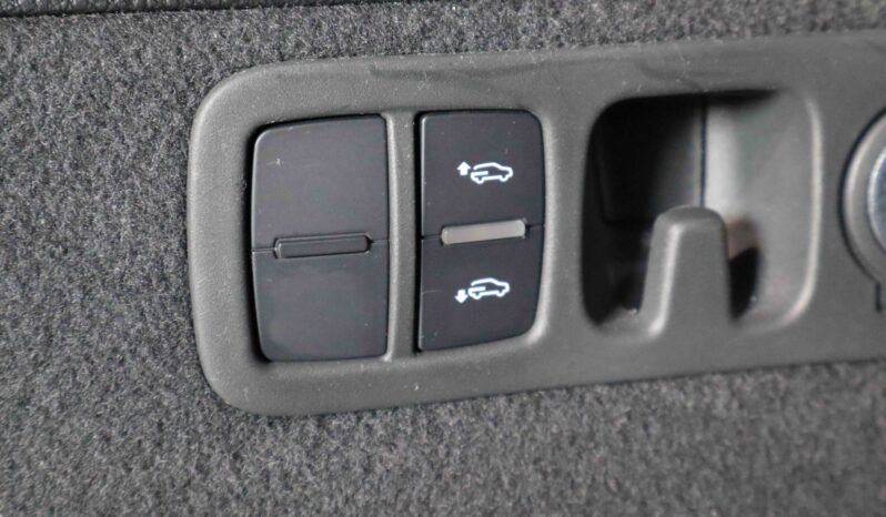 AUDI Q7 S line 60TFSIe quattro lleno