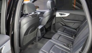 AUDI Q7 S line 60TFSIe quattro lleno
