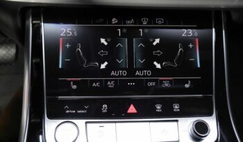 AUDI Q7 S line 60TFSIe quattro lleno