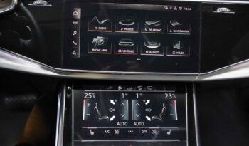 AUDI Q7 S line 60TFSIe quattro lleno