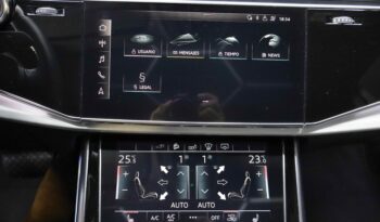 AUDI Q7 S line 60TFSIe quattro lleno