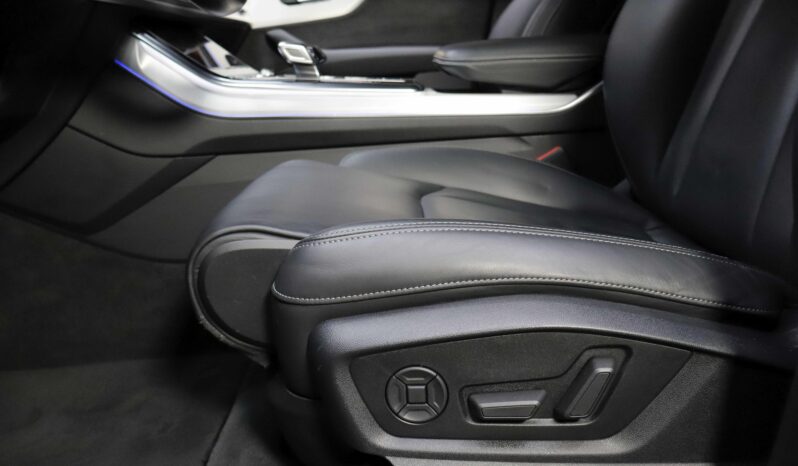 AUDI Q7 S line 60TFSIe quattro lleno