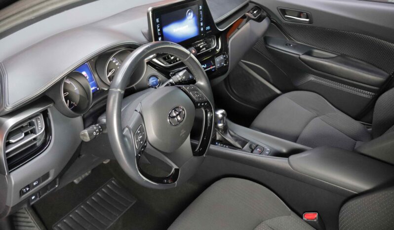 TOYOTA C-HR 1.8 125H Style Plus lleno