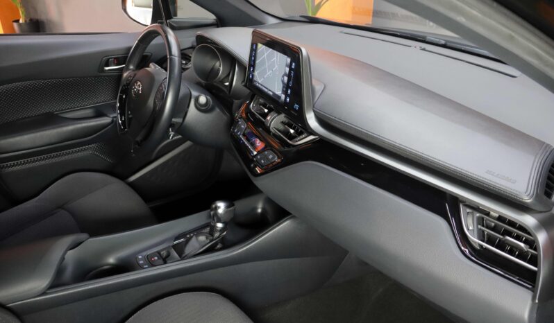 TOYOTA C-HR 1.8 125H Style Plus lleno