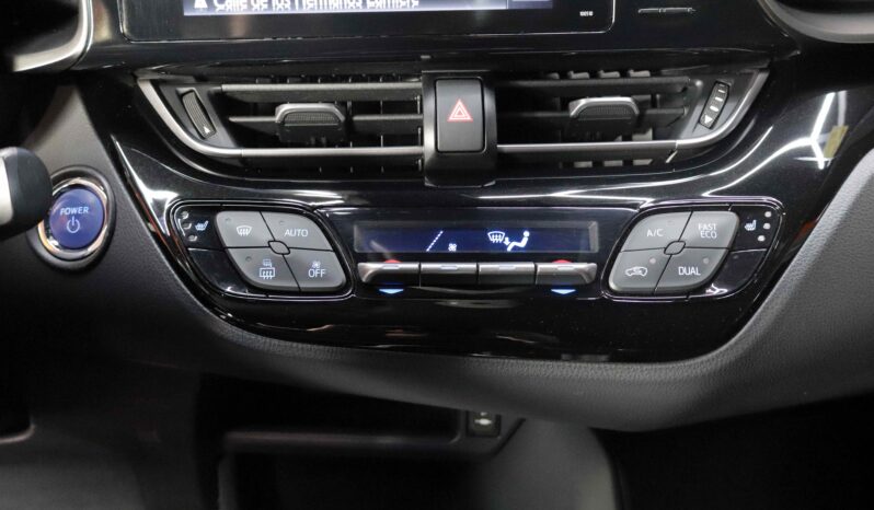 TOYOTA C-HR 1.8 125H Style Plus lleno