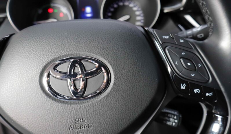 TOYOTA C-HR 1.8 125H Style Plus lleno