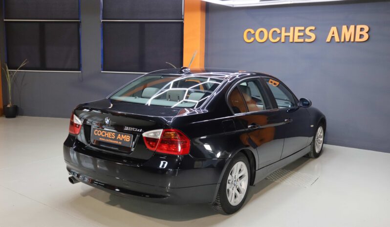 BMW 320D lleno