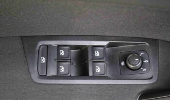 VOLKSWAGEN Touran 2.0 TDI lleno