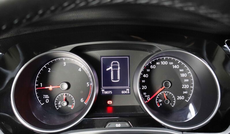 VOLKSWAGEN Touran 2.0 TDI lleno