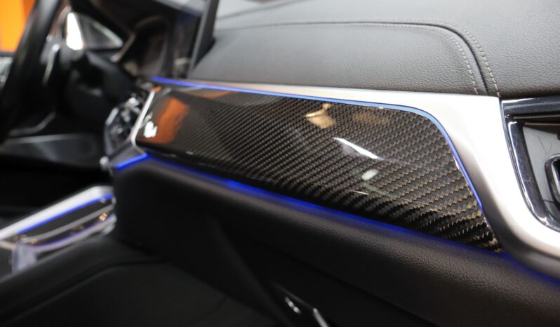 BMW X6 M50i lleno