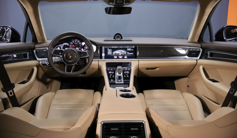 PORSCHE Panamera Turbo lleno