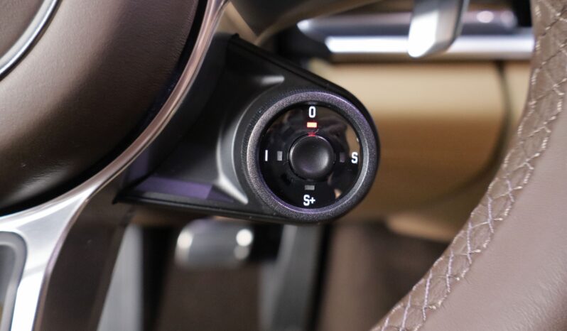 PORSCHE Panamera Turbo lleno