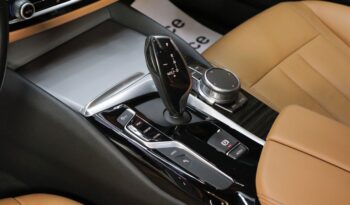 BMW 530e iPerformance lleno