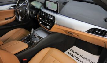 BMW 530e iPerformance lleno