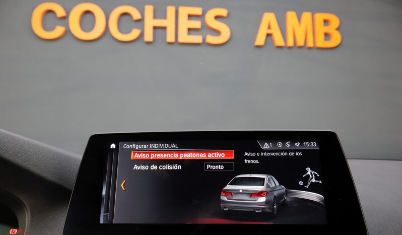 BMW 530e iPerformance lleno