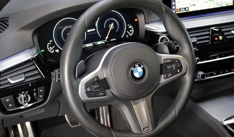 BMW 530e M iPerformance lleno