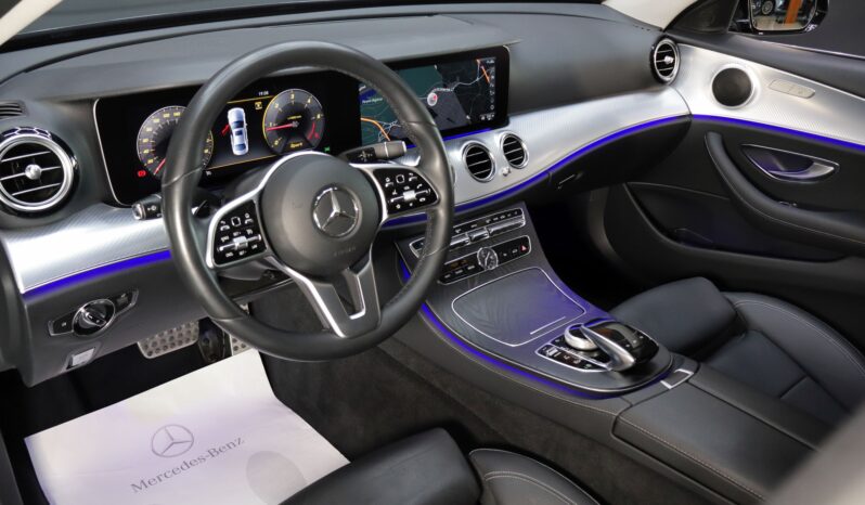 MERCEDES-BENZ E 200d lleno