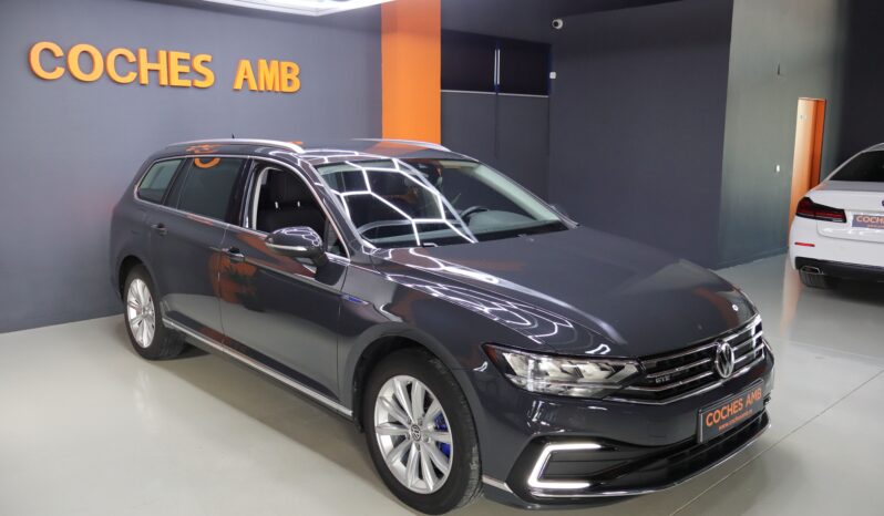 VOLKSWAGEN Passat Variant GTE lleno