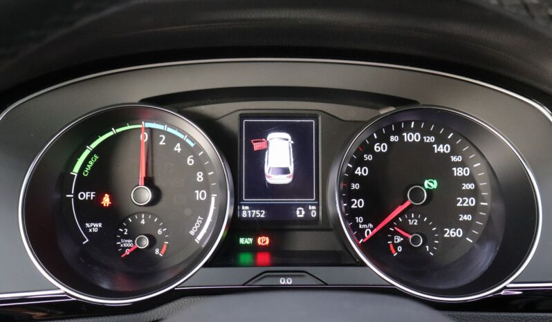 VOLKSWAGEN Passat Variant GTE lleno