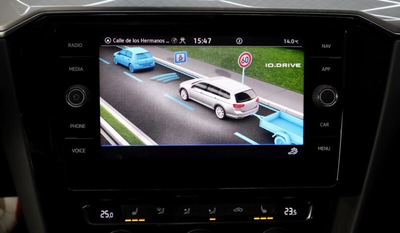 VOLKSWAGEN Passat Variant GTE lleno