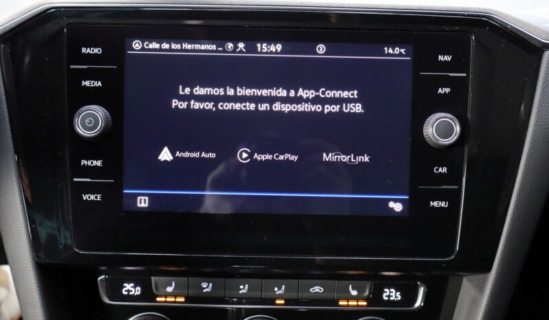 VOLKSWAGEN Passat Variant GTE lleno