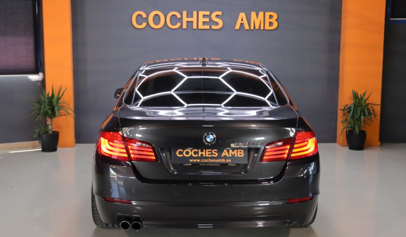 BMW 530D lleno