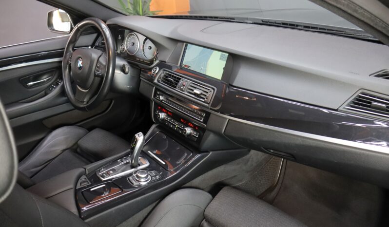 BMW 530D lleno