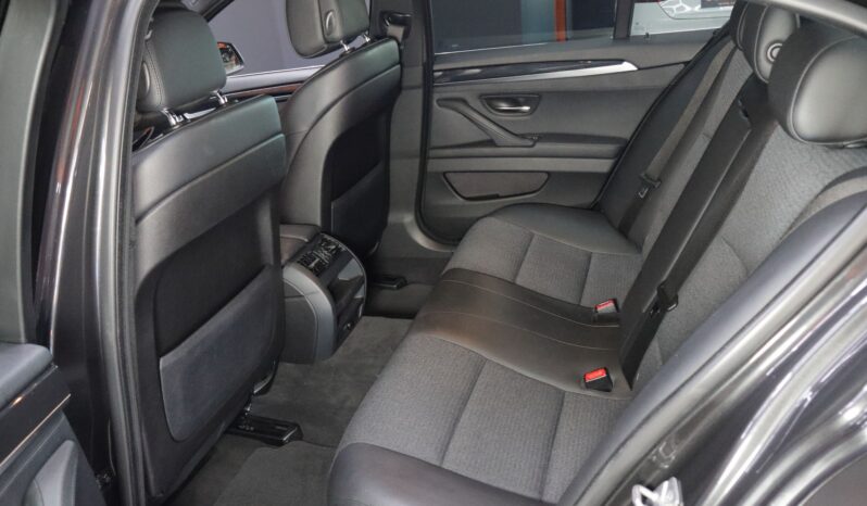 BMW 530D lleno