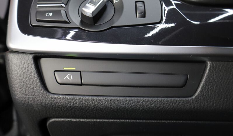 BMW 530D lleno
