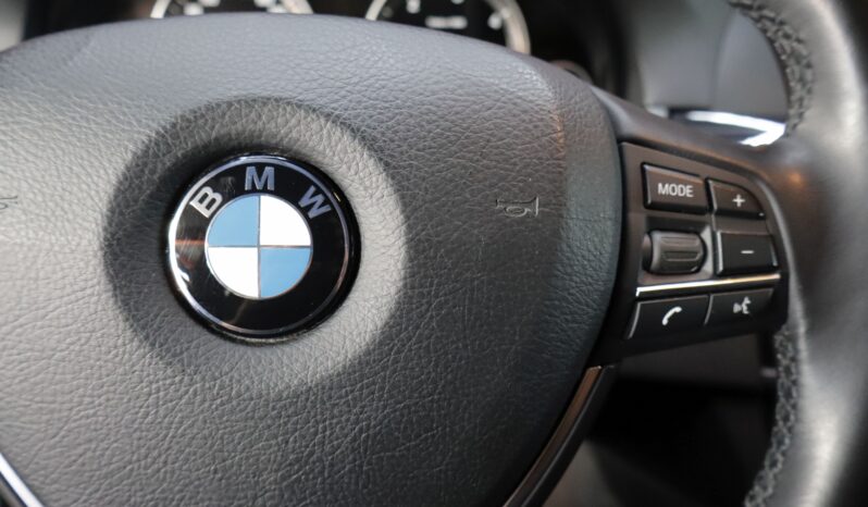 BMW 530D lleno