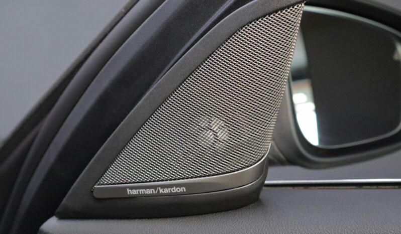 BMW 530e lleno