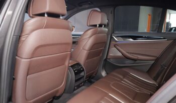 BMW 530e lleno