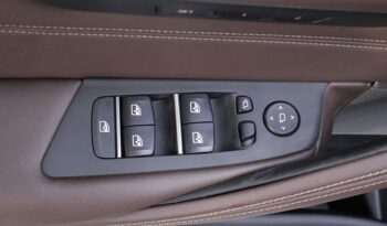 BMW 530e lleno