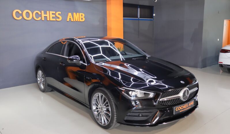 MERCEDES-BENZ CLA 250e lleno