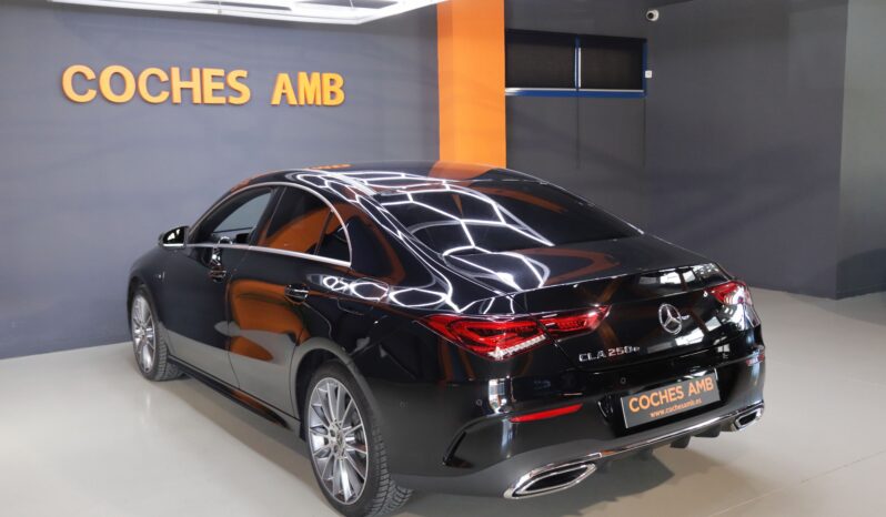 MERCEDES-BENZ CLA 250e lleno