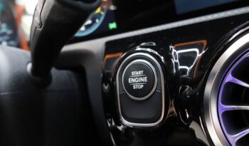 MERCEDES-BENZ CLA 250e lleno